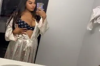 Sexy Playmate Visiting 🌟Lets play 💦😻Thick & Busty🔥SeXXXy & Sensual👅Fetish Friendly 🔥📲Outcalls/Incalls/🚘Car fun💜 - Image 5