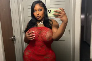 NEW HERE 👋🏽Freaky with a Fat Ass 🍑Pretty Feet 👣 COME FREAK ME NIGGA - Image 11