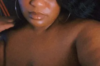 Something So Tall and Thick😘❤O... - Image 3