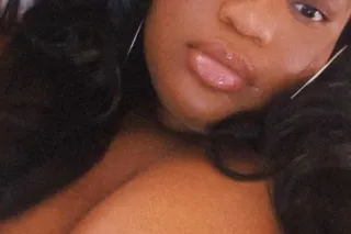 Something So Tall and Thick😘❤Outcall/Incall friendly😘Cum And Get A Slice Of This Pie Baby🍒🥧 - Image 6