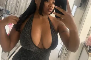 ITS A BADDIE IN TOWN 👠✈✨ - 25 - Image 4