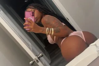 PETITE BARB🫦💕 - Image 1