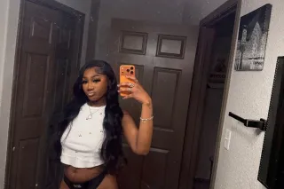 PETITE UPSCALE TREAT👸🏽💦 - Image 5