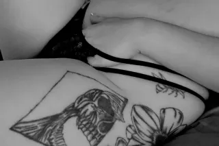 My motto: Life’s too short for bad head… and decaf ☕😏 - Image 1