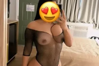Sexy Latina⚠💦👅Wettest Pussy & Deepest Throat 💋👅 NICE TITTIES 🍒 FAT ASS 🍑🤩✨ - Image 4